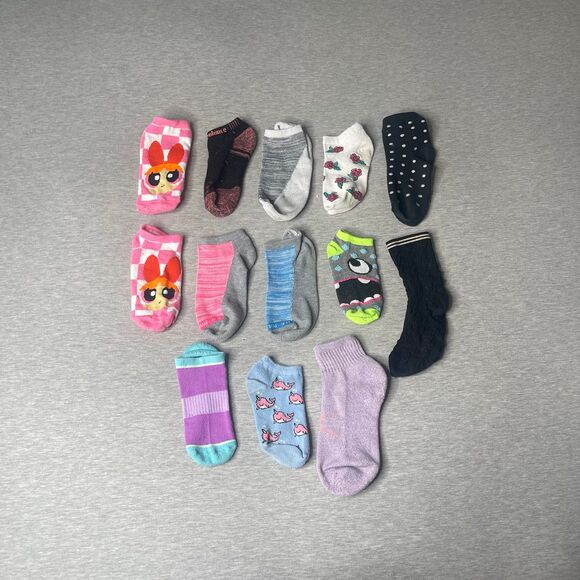 Polo & Power Puff Girls Women’s Athletic Performance Mismatched 13 Ankle Socks - Picture 1 of 5